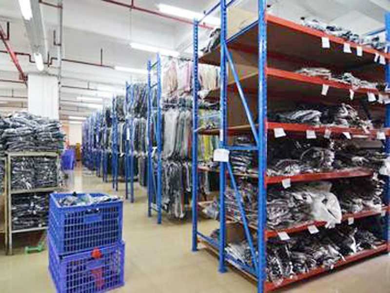 服裝倉(cāng)庫(kù)貨架2